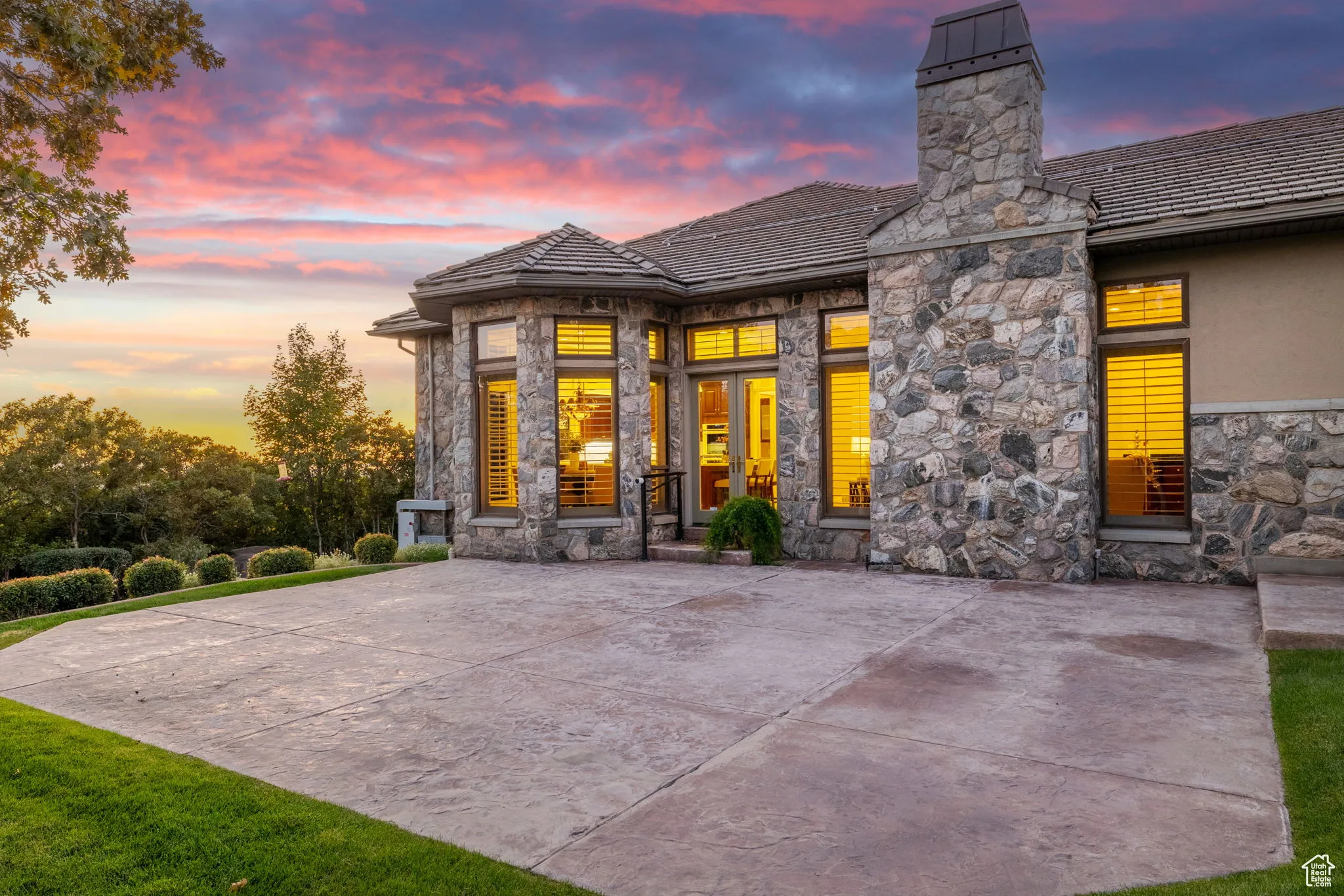 Large patio for entertaining directly outside of the great room and kitchen