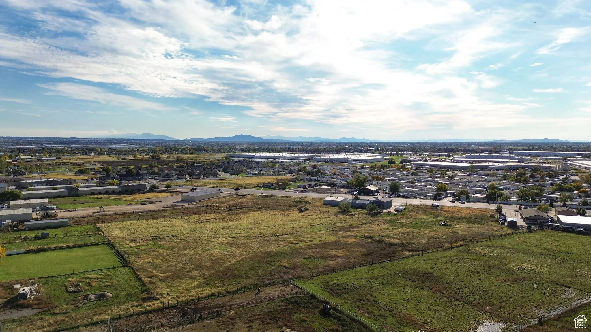 Bird's eye view of a mountain backdrop