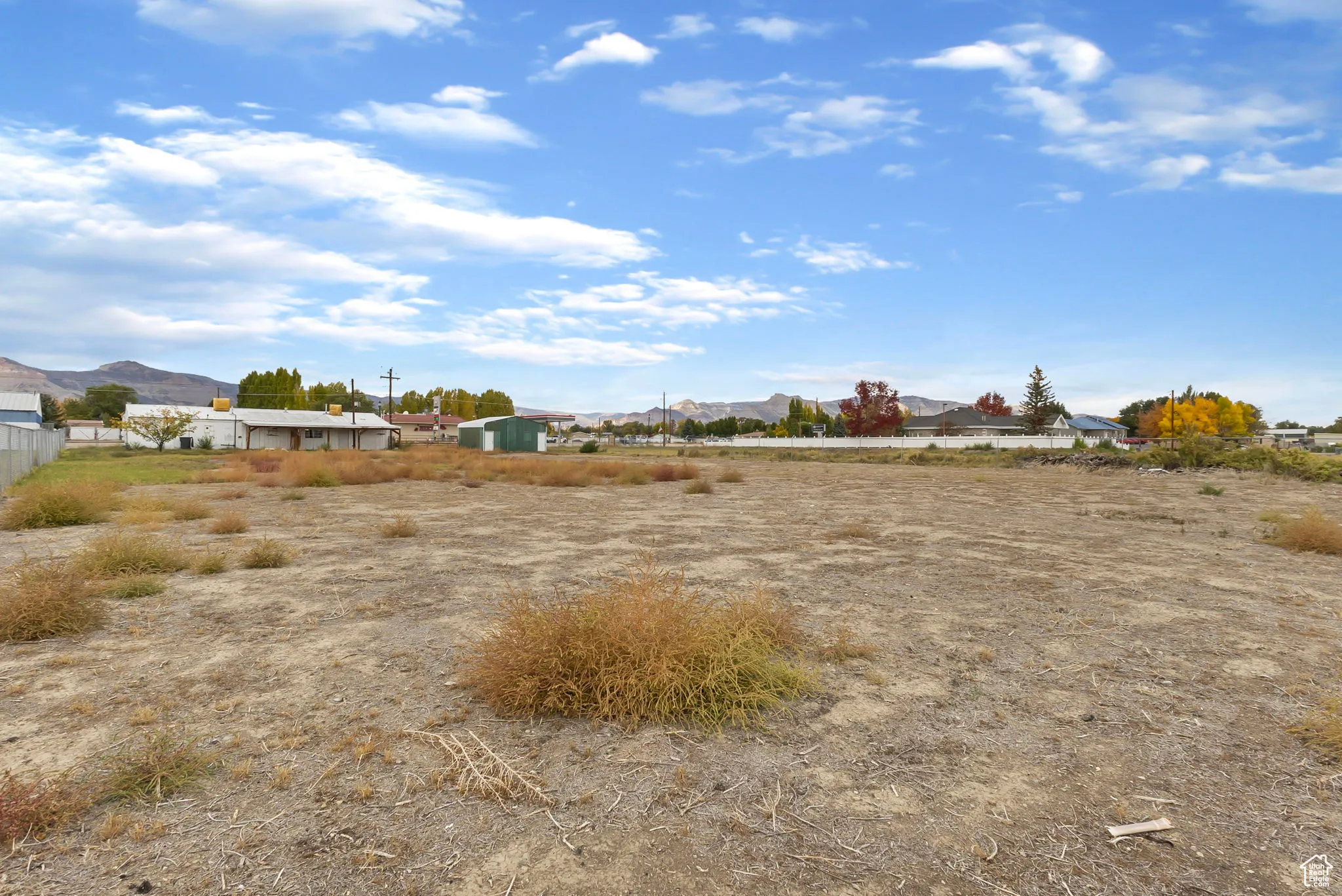 View of yard with a mountain view