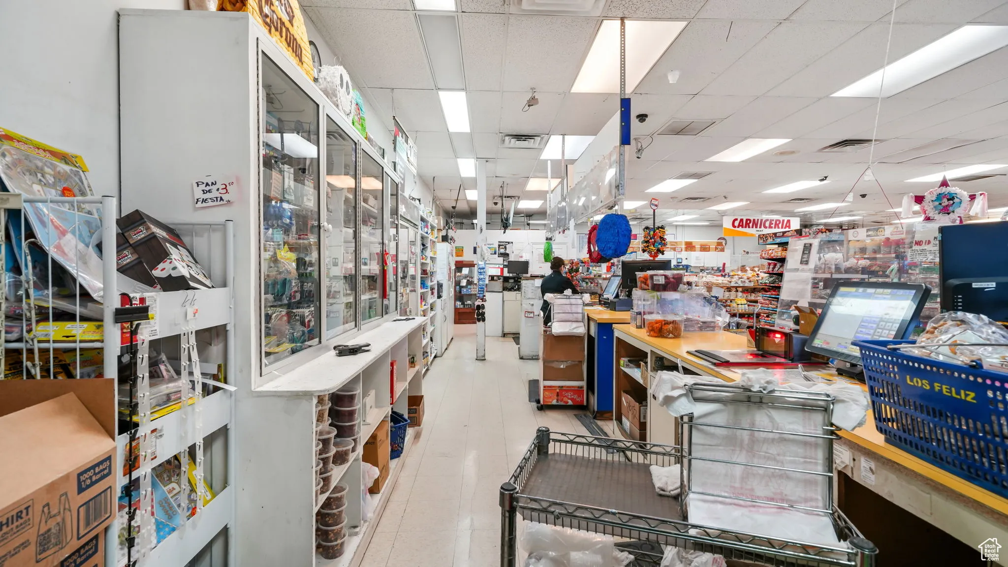 Misc room with a drop ceiling