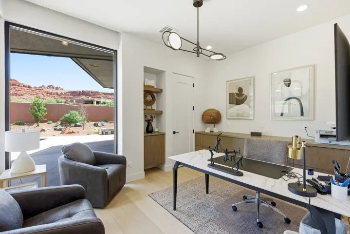 2498 N Lacasa Dr, St. George, Utah 84770