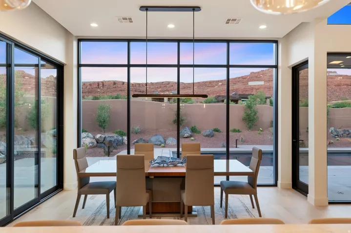 2498 N Lacasa Dr, St. George, Utah 84770
