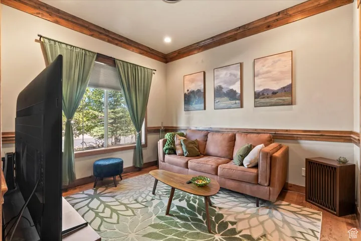 Flexible bedroom, main level with ensuite walk through bathroom.
