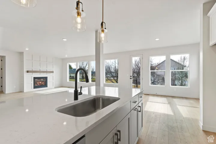Photo of another home of the same floor plan. Colors and options may vary.