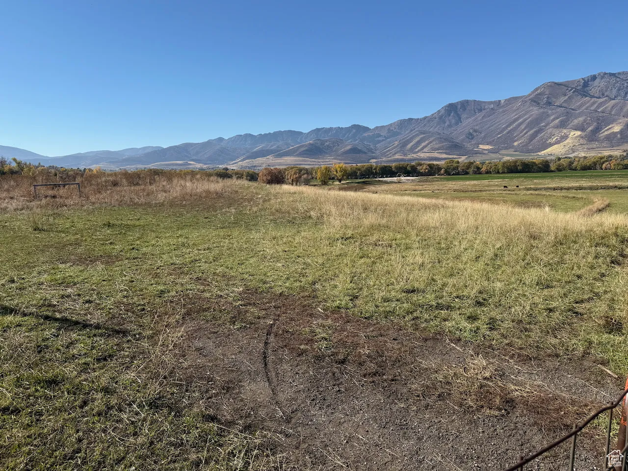 View of mountain background with rural landscape