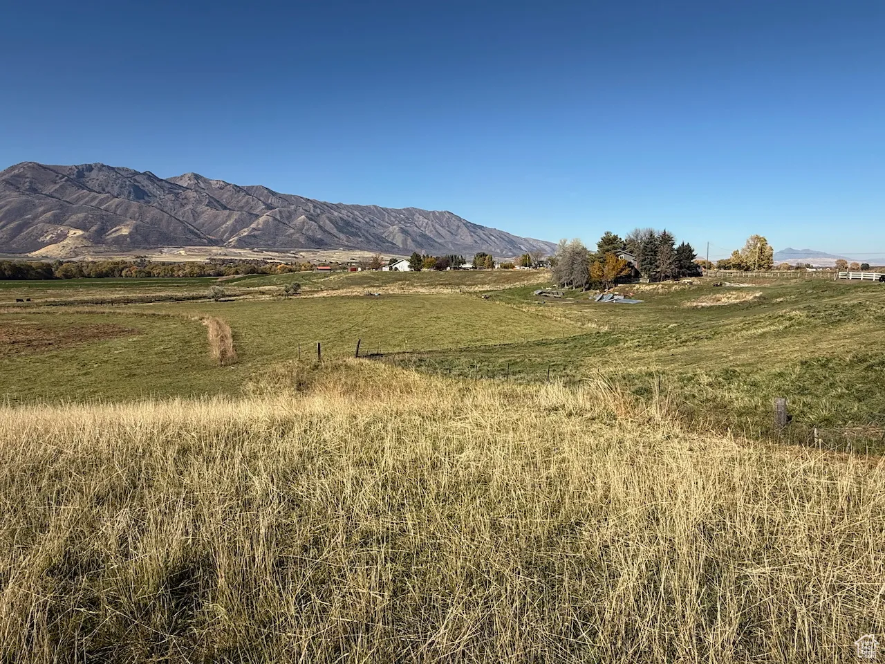 View of mountain background with rural landscape