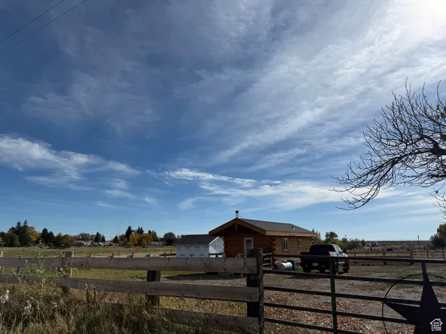 View of yard featuring a view of countryside