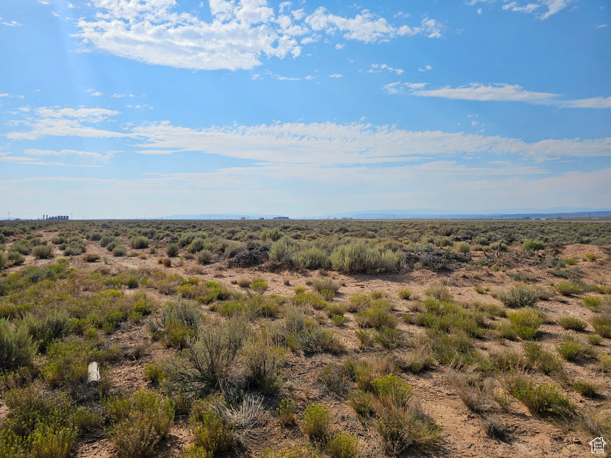 View of local wilderness with a desert landscape