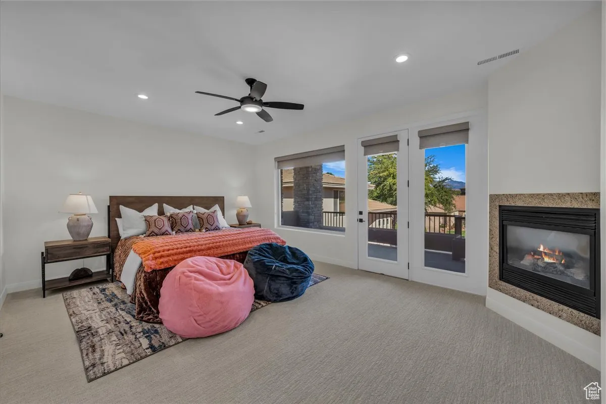 Upstairs entertainment room