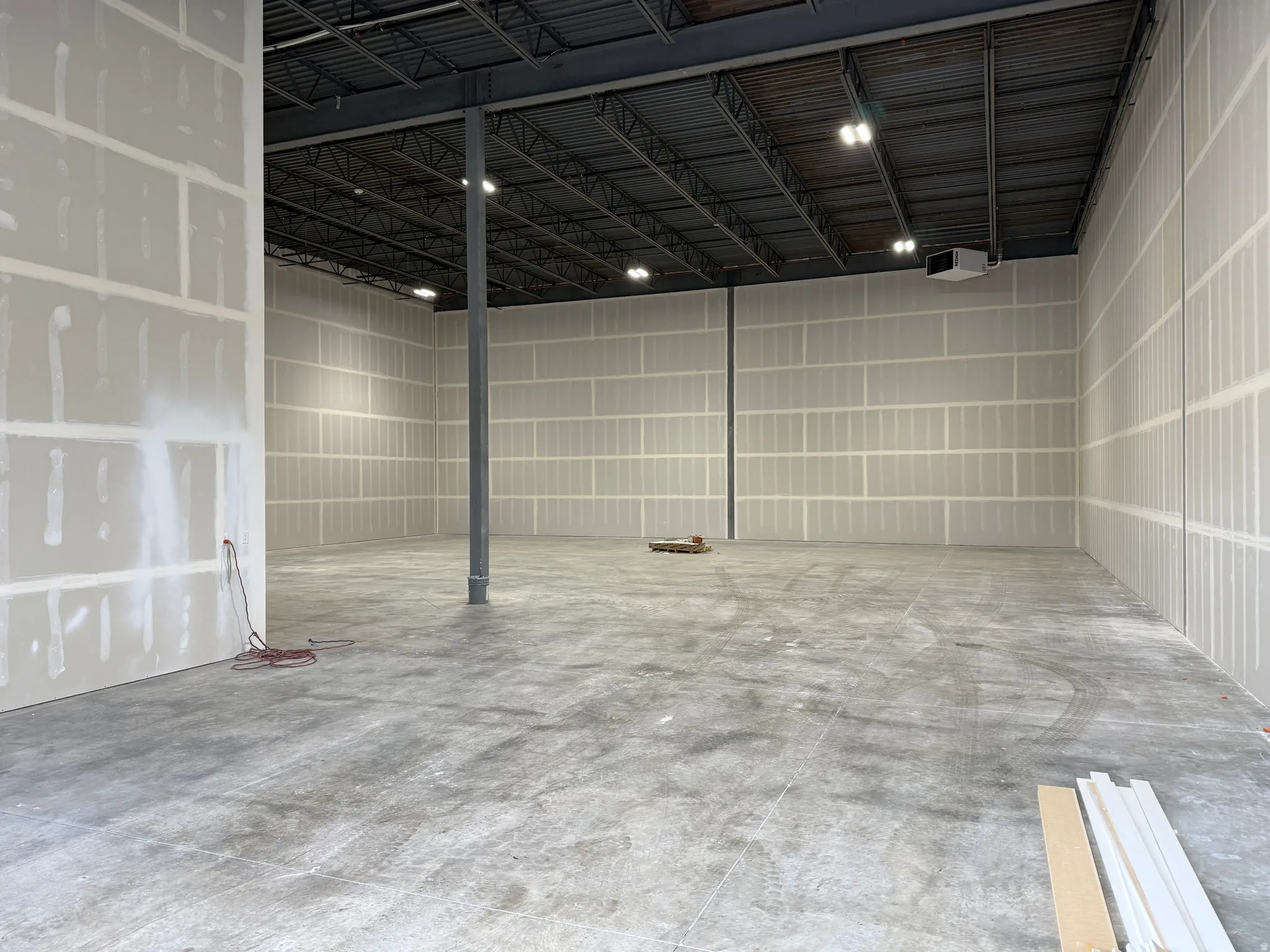 Garage with metal wall