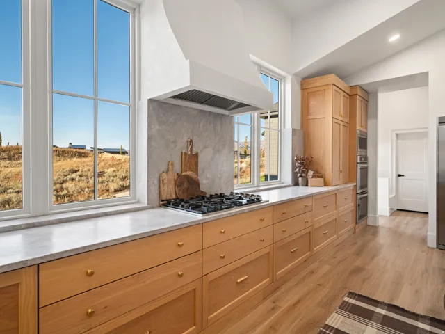 6188 E Hummingbird Pt, Huntsville, Utah 84317