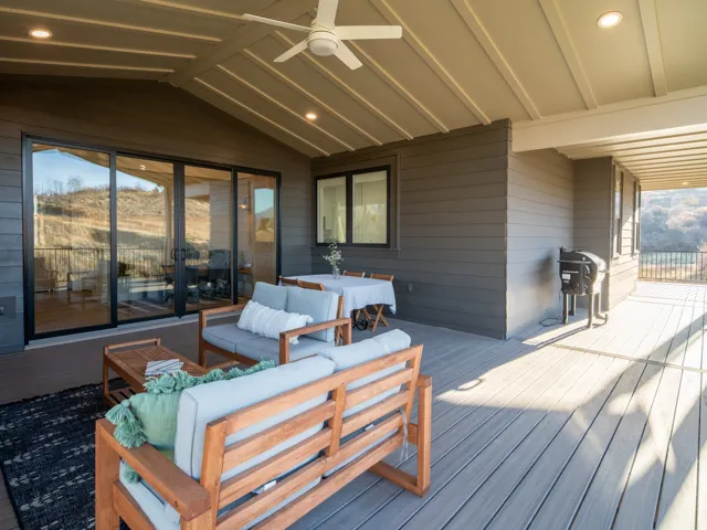 6188 E Hummingbird Pt, Huntsville, Utah 84317