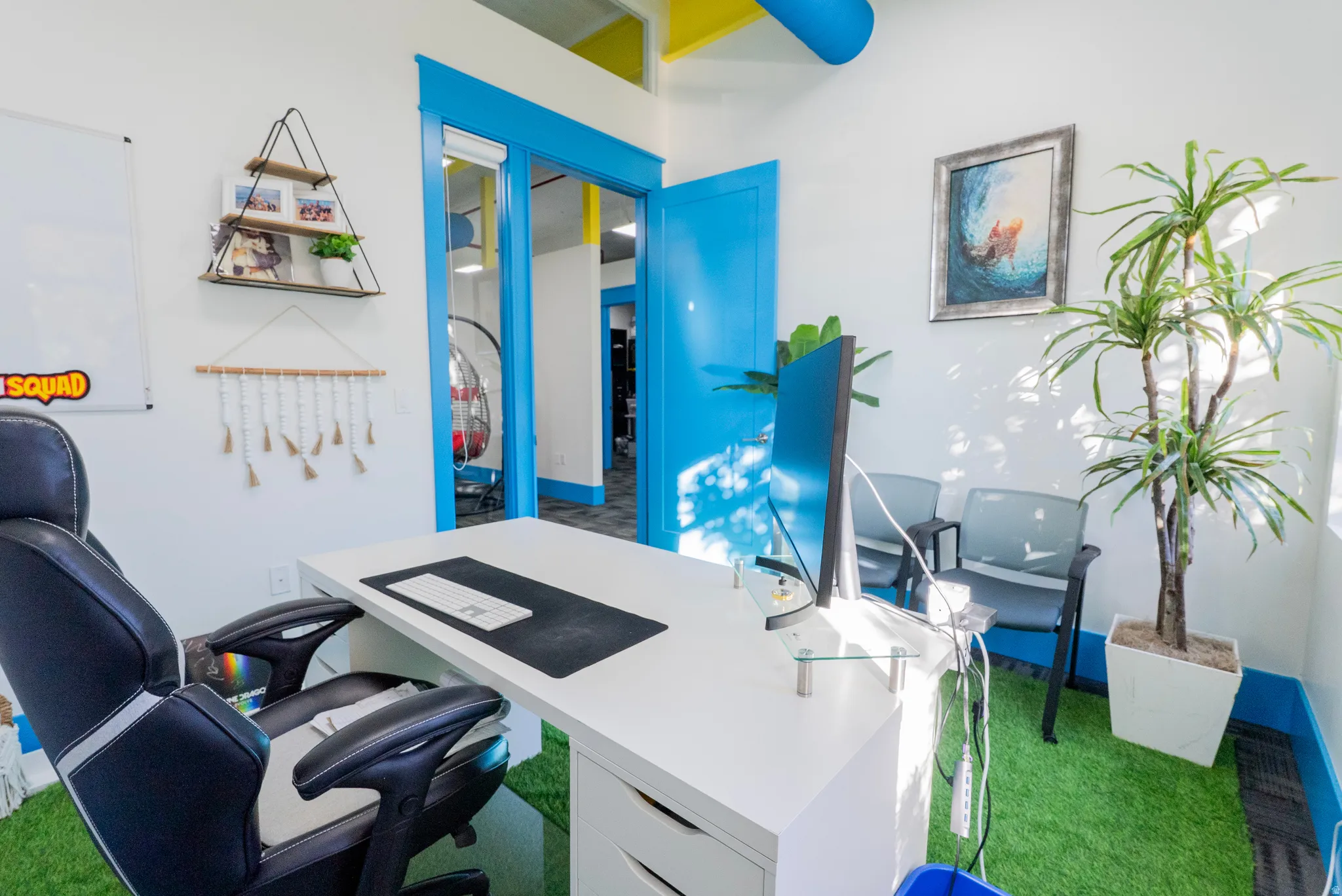 office with carpet floors