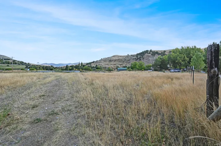 3864 E Highway 36, Preston, Idaho 83263