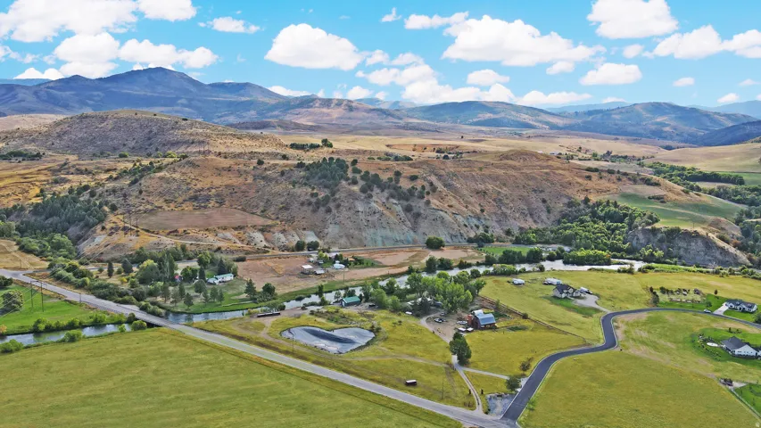 3864 E Highway 36, Preston, Idaho 83263