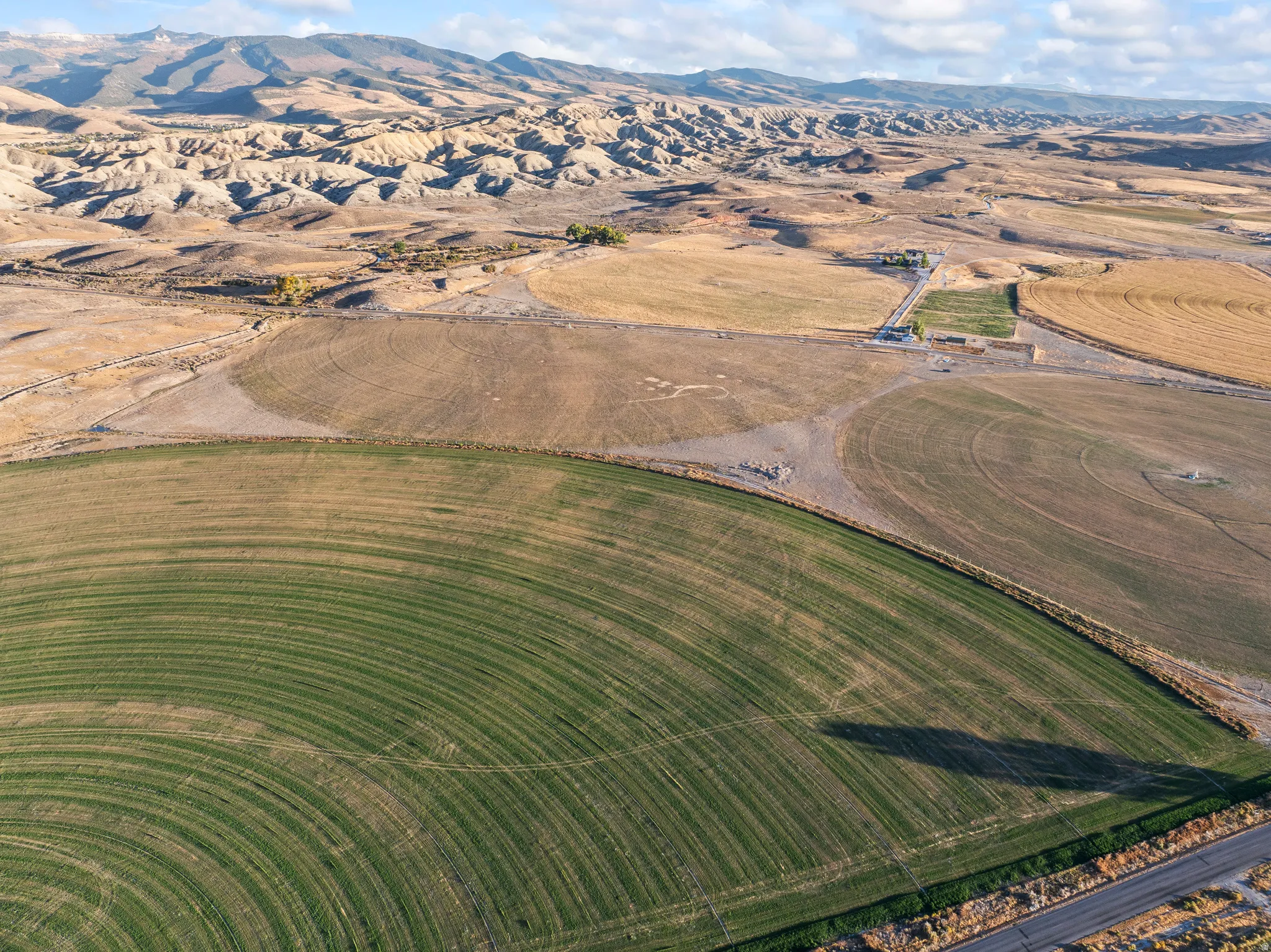 View of property location featuring rural landscape and mountains