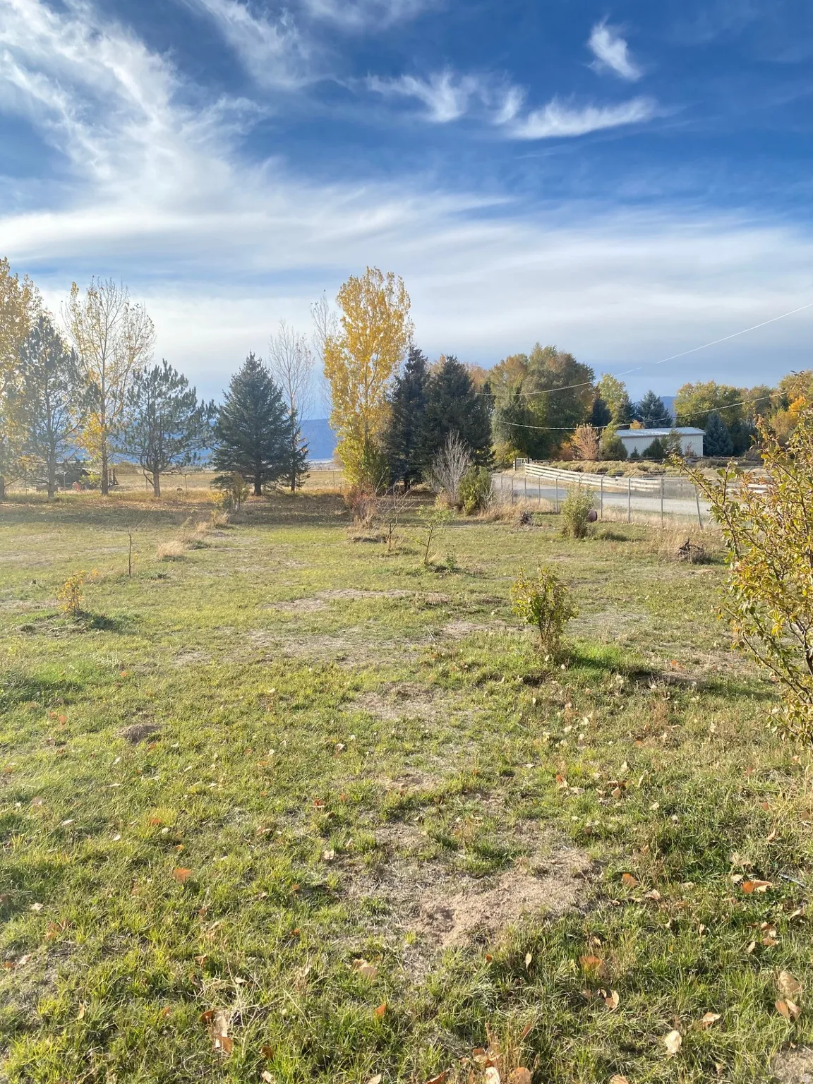 View of yard with a view of countryside