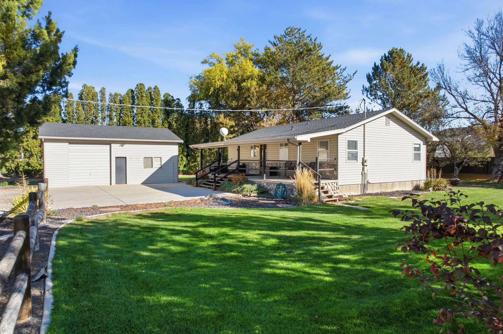 South side yard landscaping