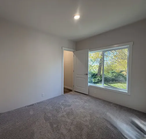 121 Barrington Way, Layton, Utah 84041