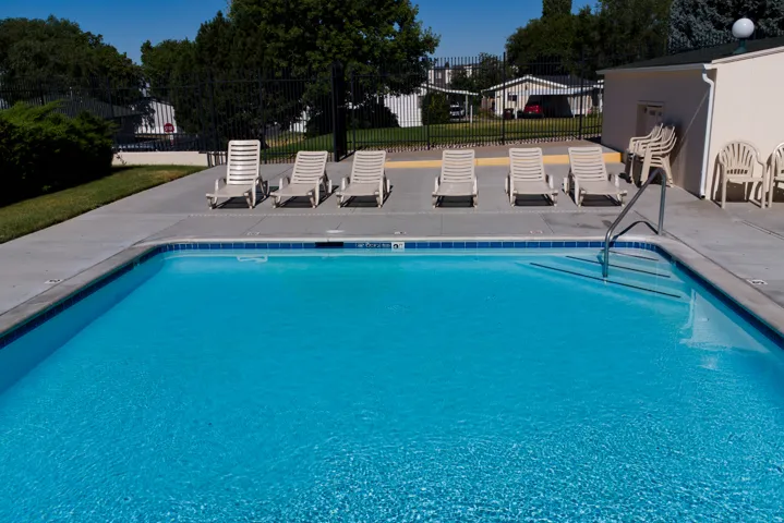 121 Barrington Way, Layton, Utah 84041