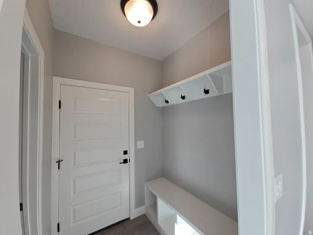 6849 S Jefferson St, Murray, Utah 84107