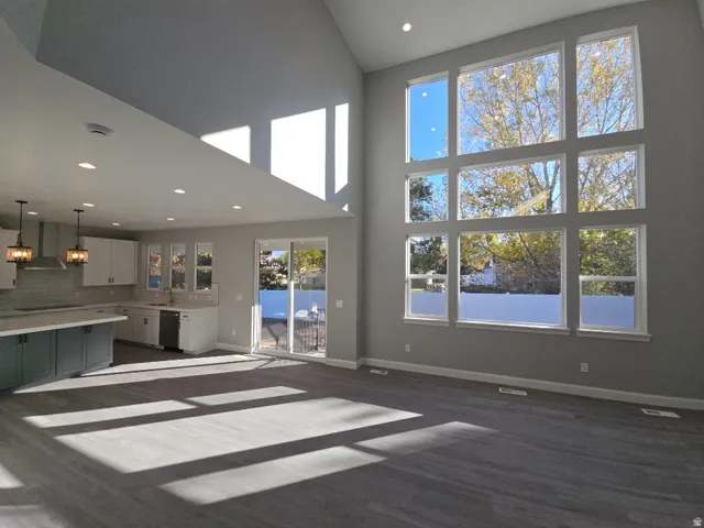 6849 S Jefferson St, Murray, Utah 84107