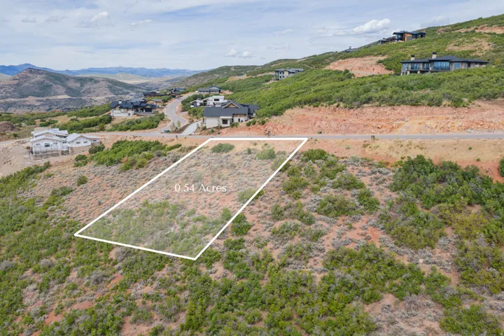 View of property location featuring property boundaries highlighted and mountains