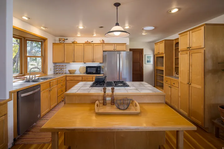 2927 S East Bench Rd, Moab, Utah 84532