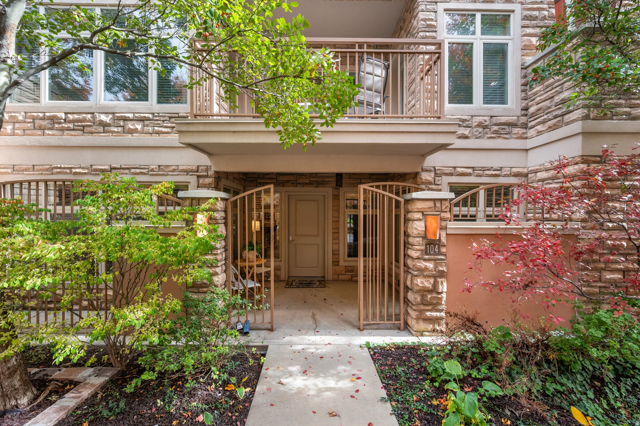One of only 5 street-level townhouses in the Parc at Gateway