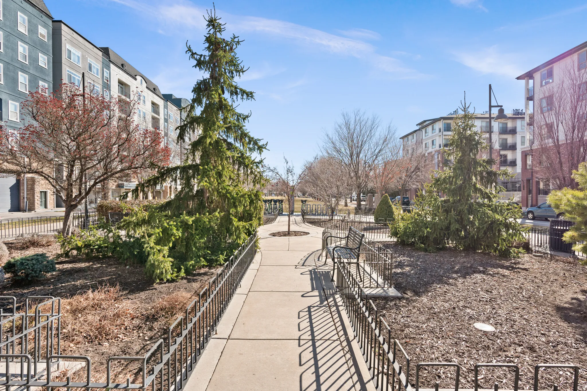 500 West median park