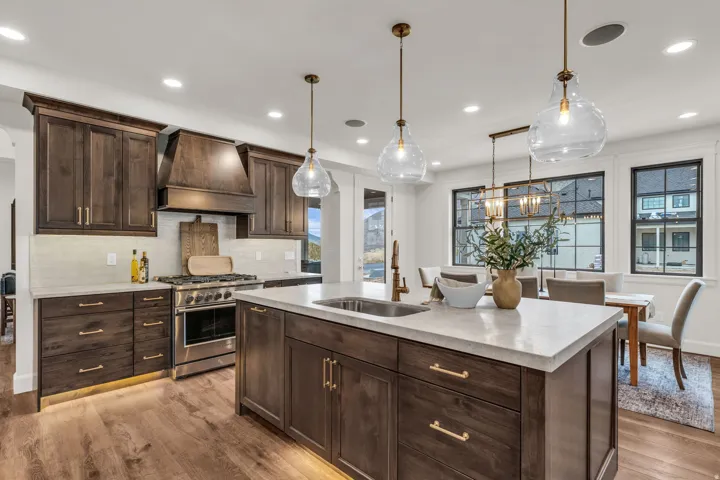 1301 S 1020 E, Salem, Utah 84653