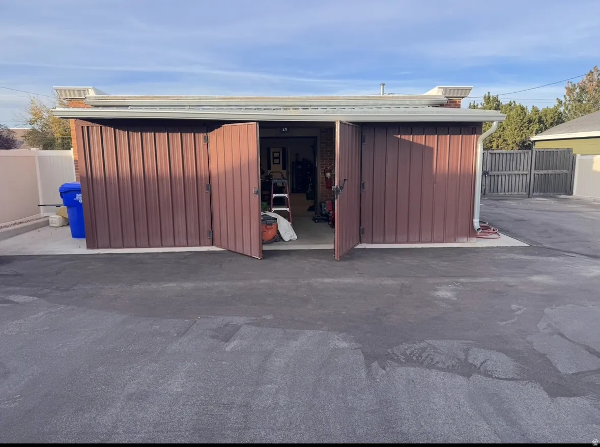 View of outdoor structure