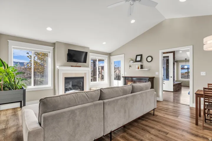 9284 S 3550 W, Payson, Utah 84651