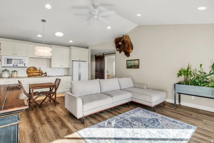 9284 S 3550 W, Payson, Utah 84651