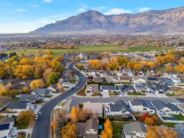 Aerial perspective of suburban area with mountains