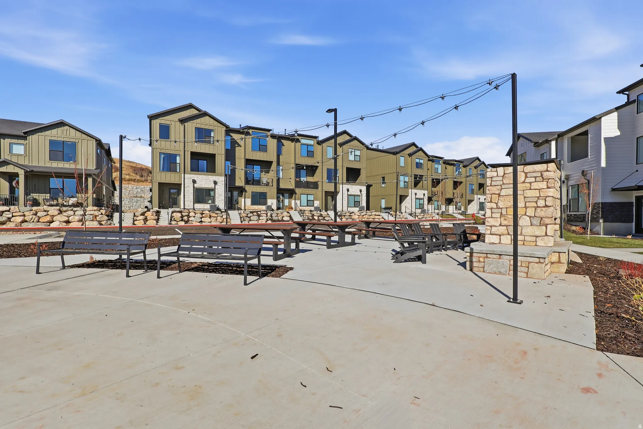 View of home's community featuring a residential view