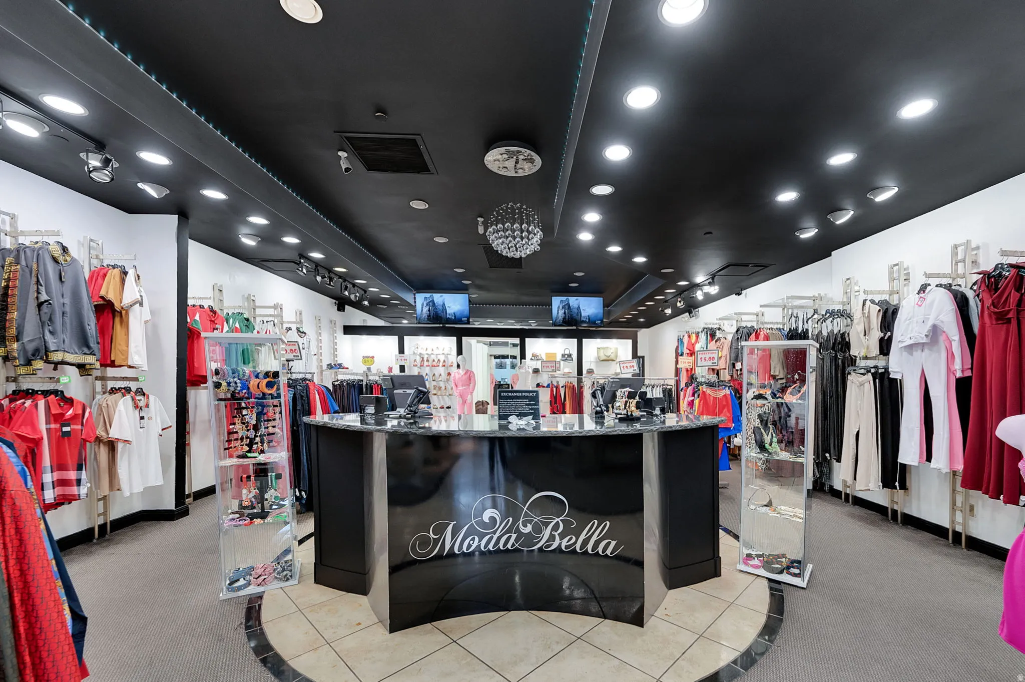 View of inside of Boutique with recessed lighting