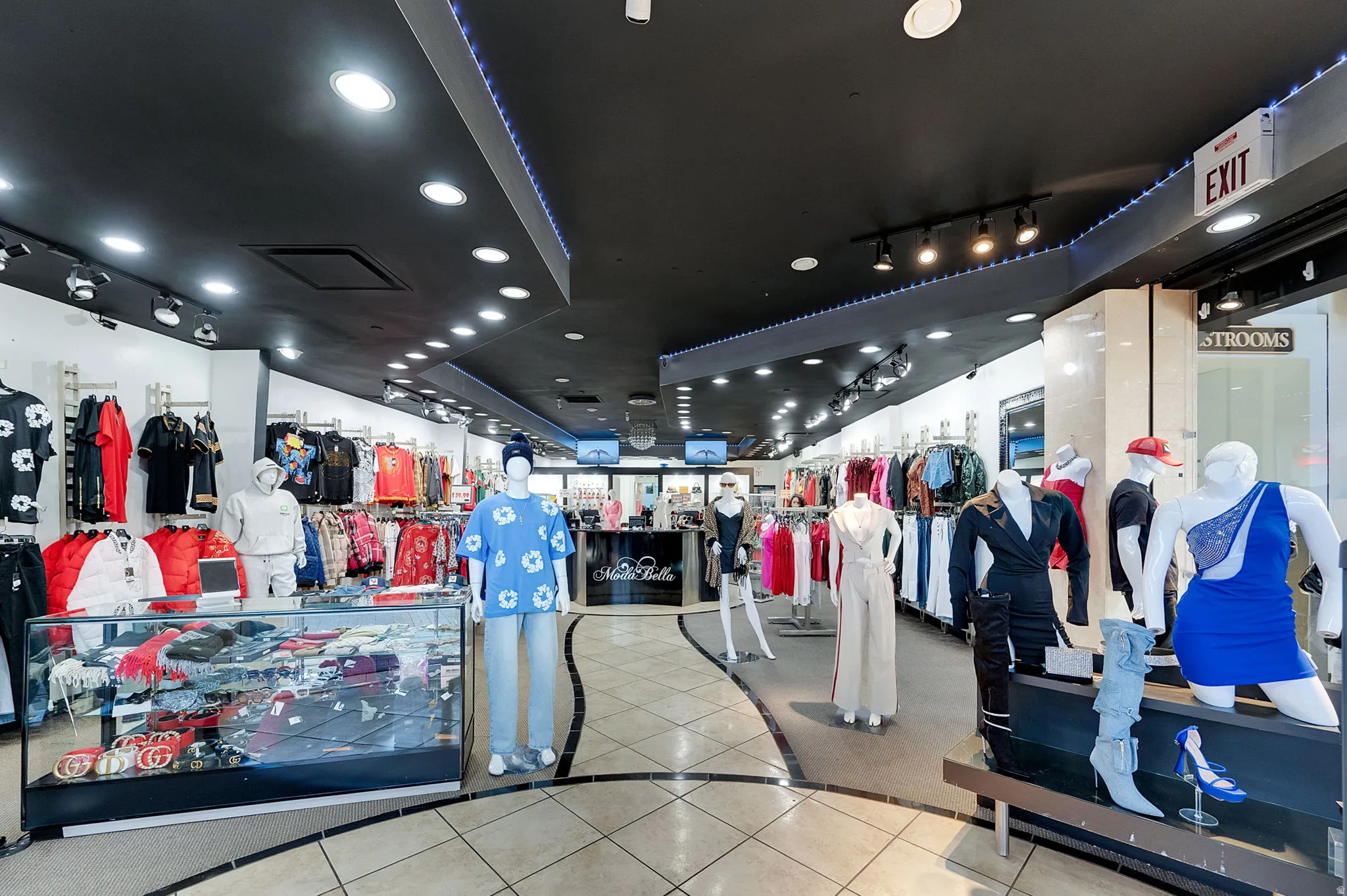 View of inside of Boutique with recessed lighting