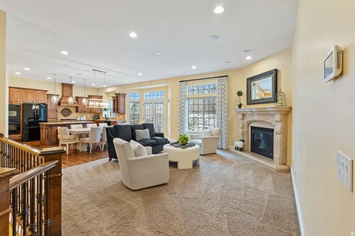 330 W Paradiso Ln, Centerville, Utah 84014