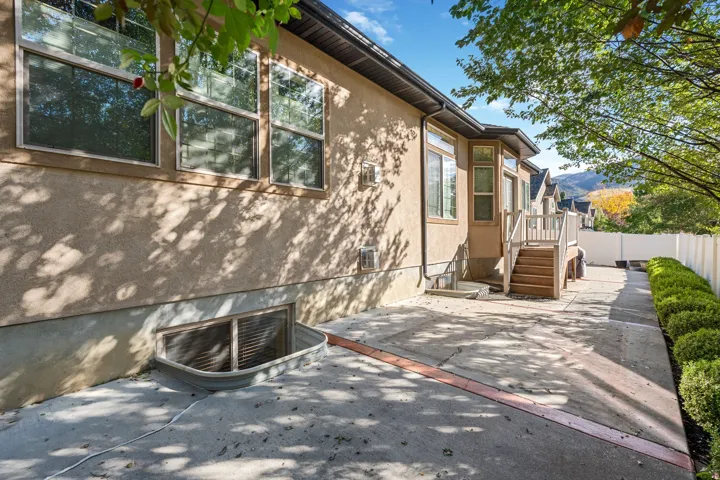 330 W Paradiso Ln, Centerville, Utah 84014