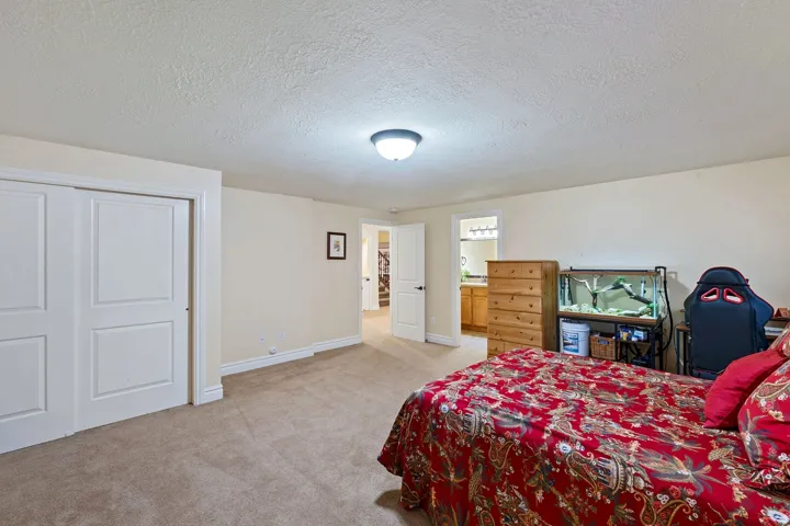 330 W Paradiso Ln, Centerville, Utah 84014