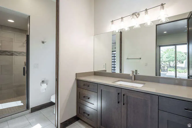 Casita bathroom