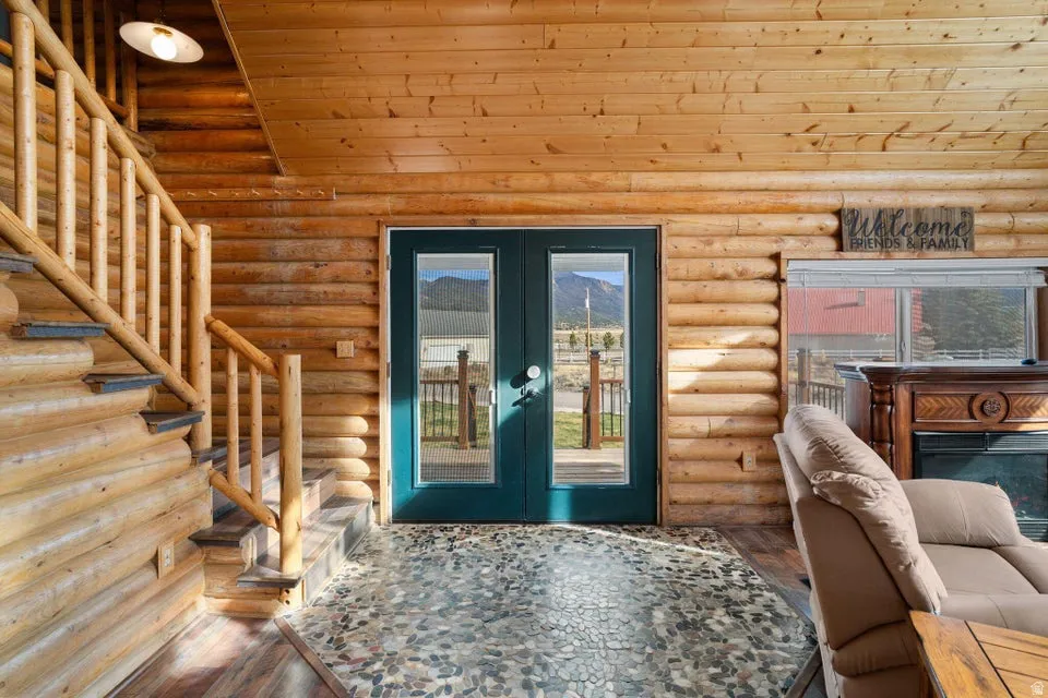 View of exterior entry with french doors