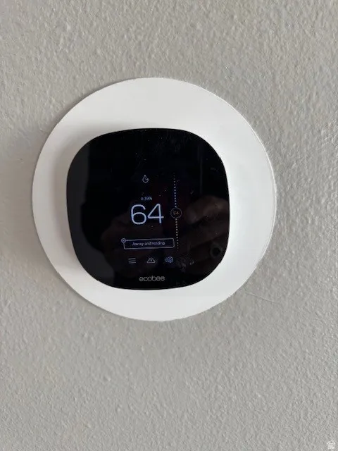 Smart thermostat