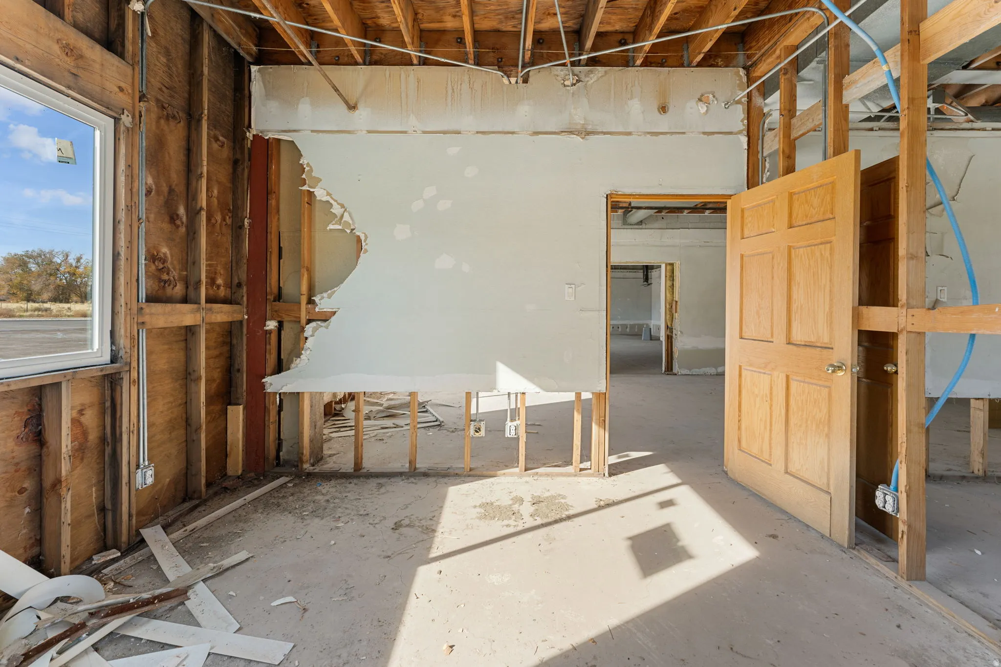 View of miscellaneous room