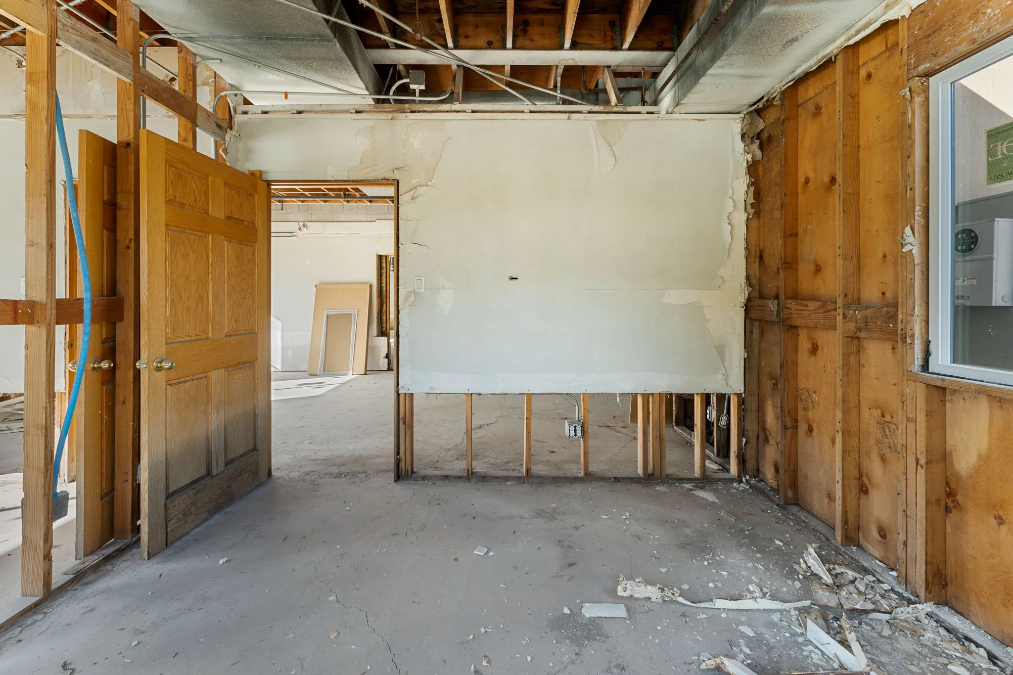 View of miscellaneous room