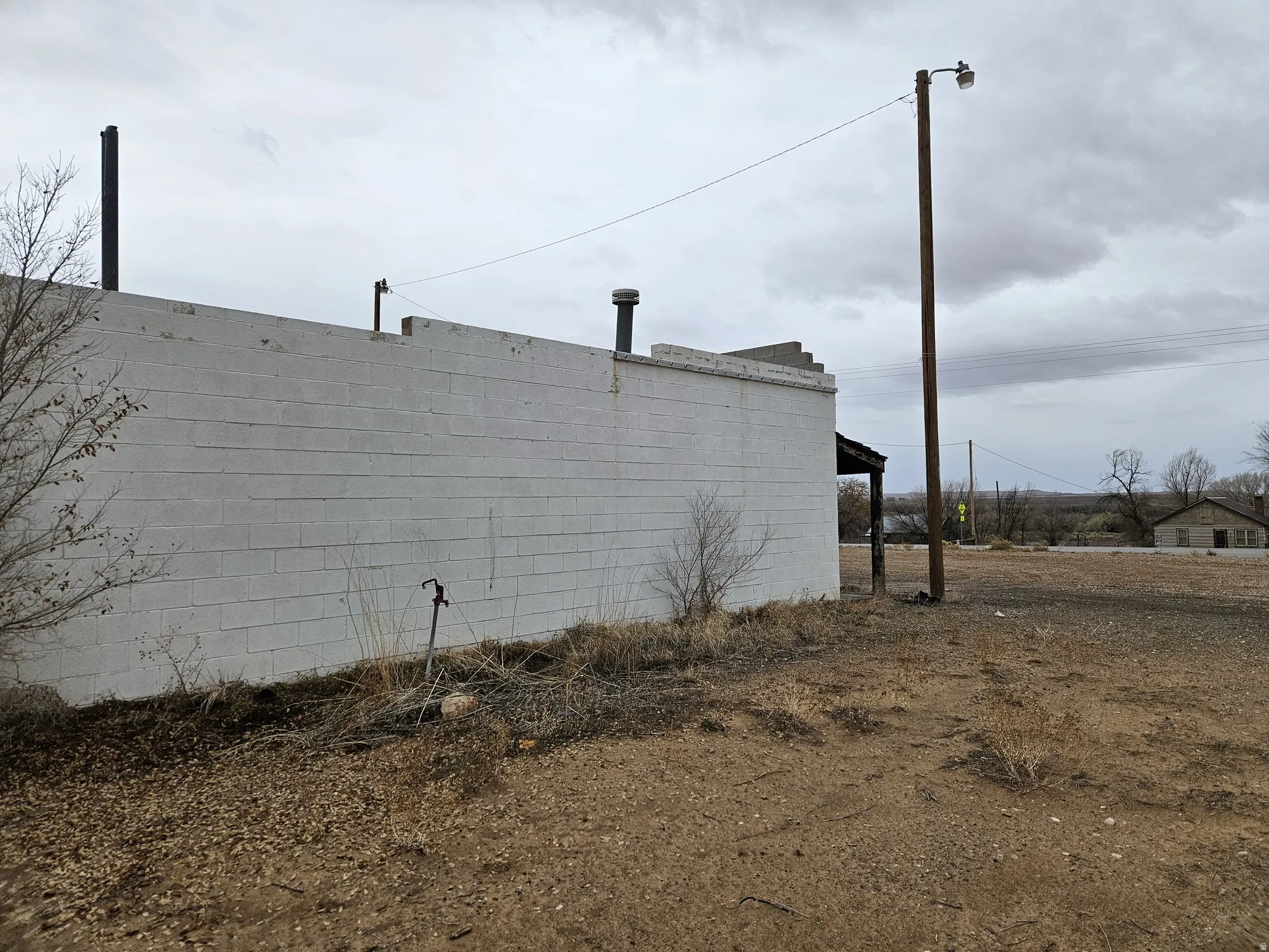 View of home's exterior