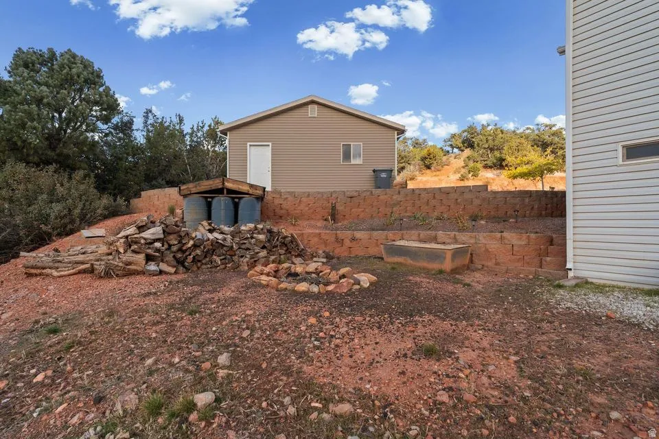 View of side of property