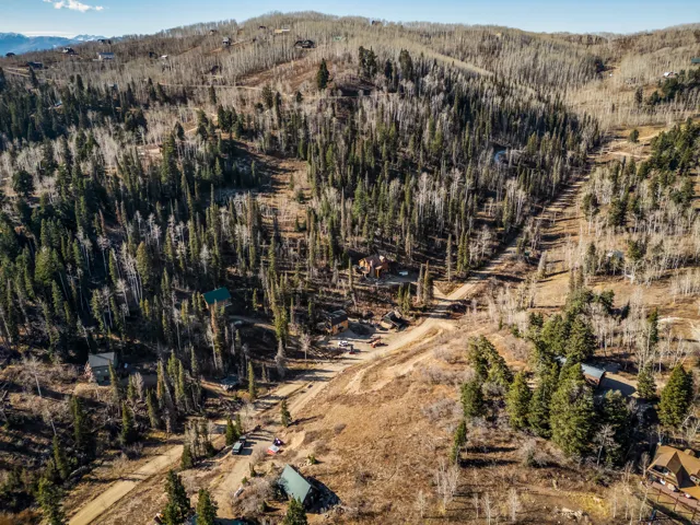 Aerial view of property and surrounding area