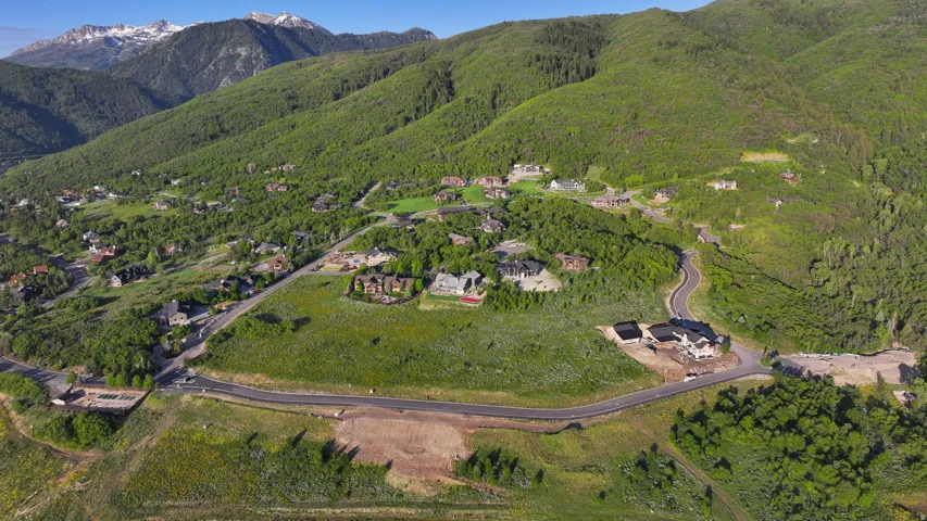 1172 N Valley Dr, Eden, Utah 84310